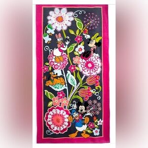 Vera Bradley + Disney Mickey & Friends Beach Towel- Pink and Grey